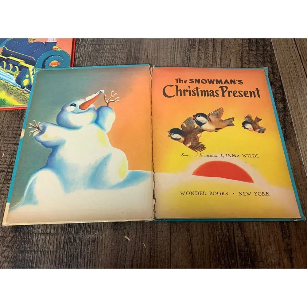 Lot of 2 - Wonder Books Washable Covers‎